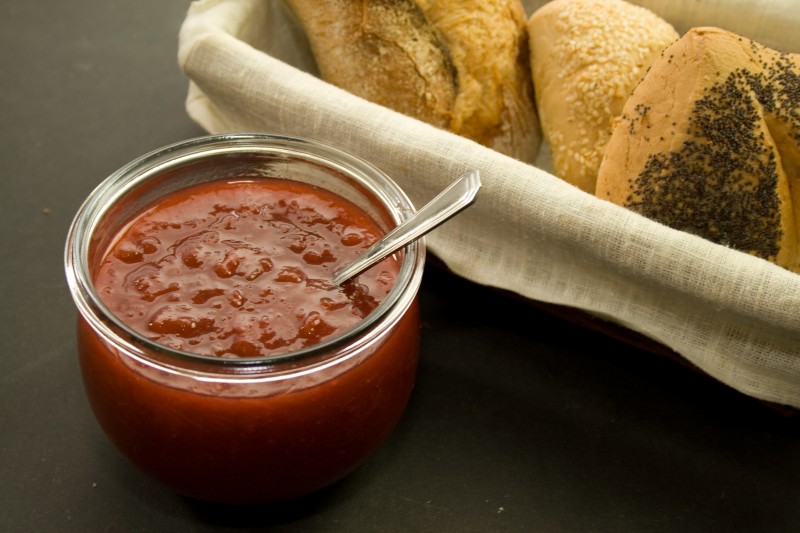 RhubarbStrawberryJam_1